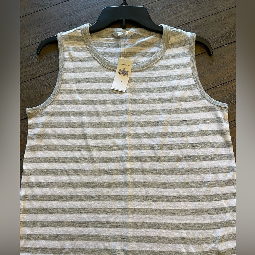 NWT Banana Republic Linen tank